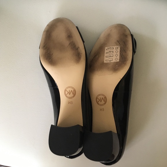 Micheal Kors Black Patent Leather - Picture 3 of 3